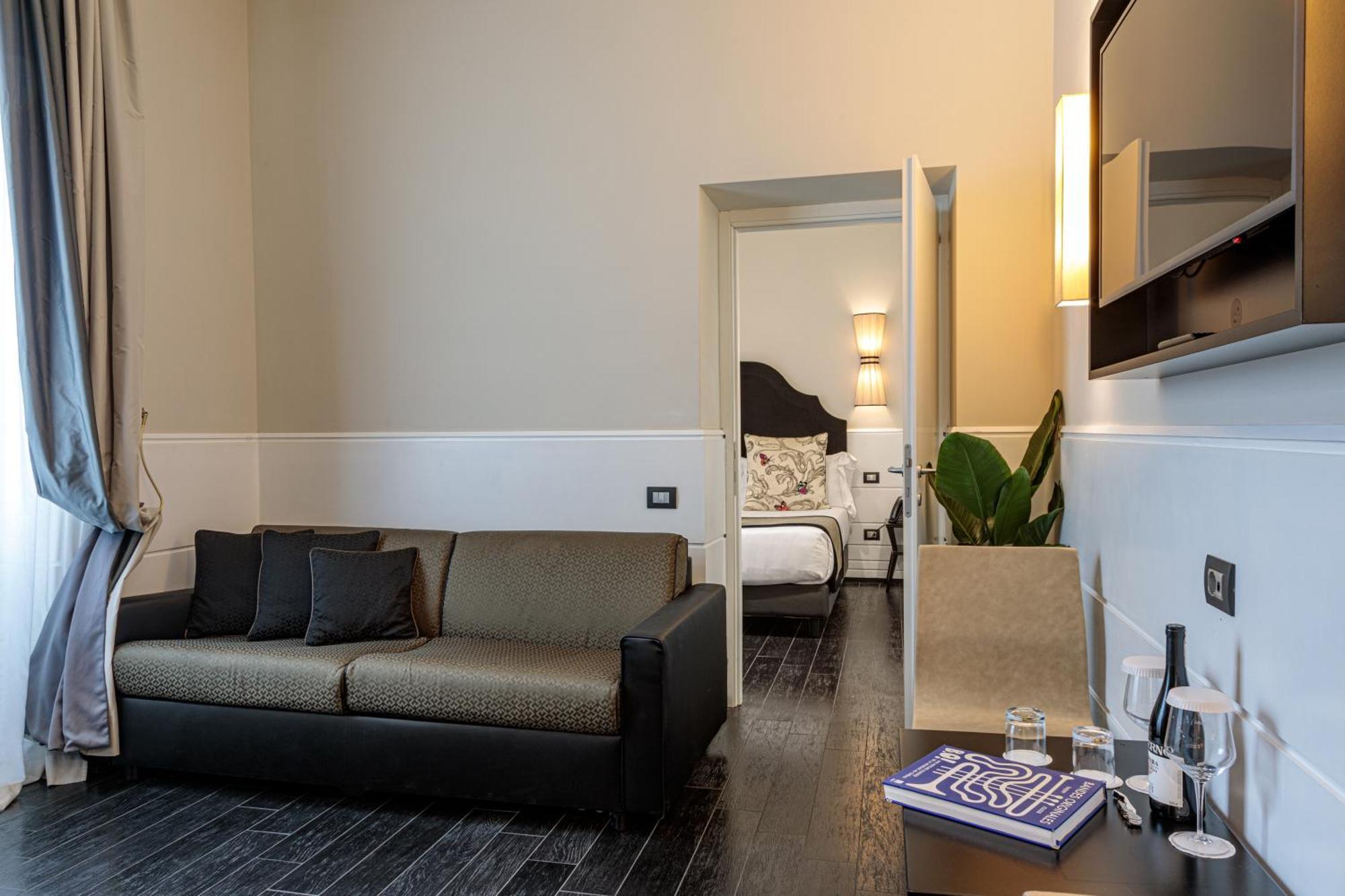 The Independent Suites Рим Экстерьер фото